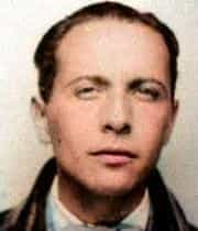 Portrait de Louis Aragon