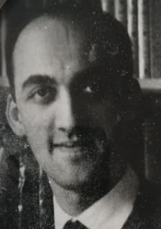 Portrait de Jean-Yves Tadié